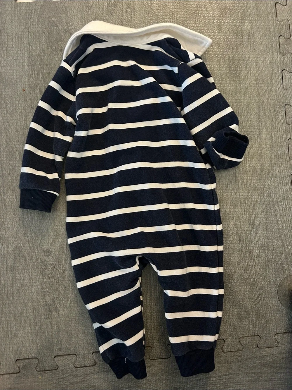 Tommy Hilfiger Navy & White Striped Footie One-Piece. Size-6-9M